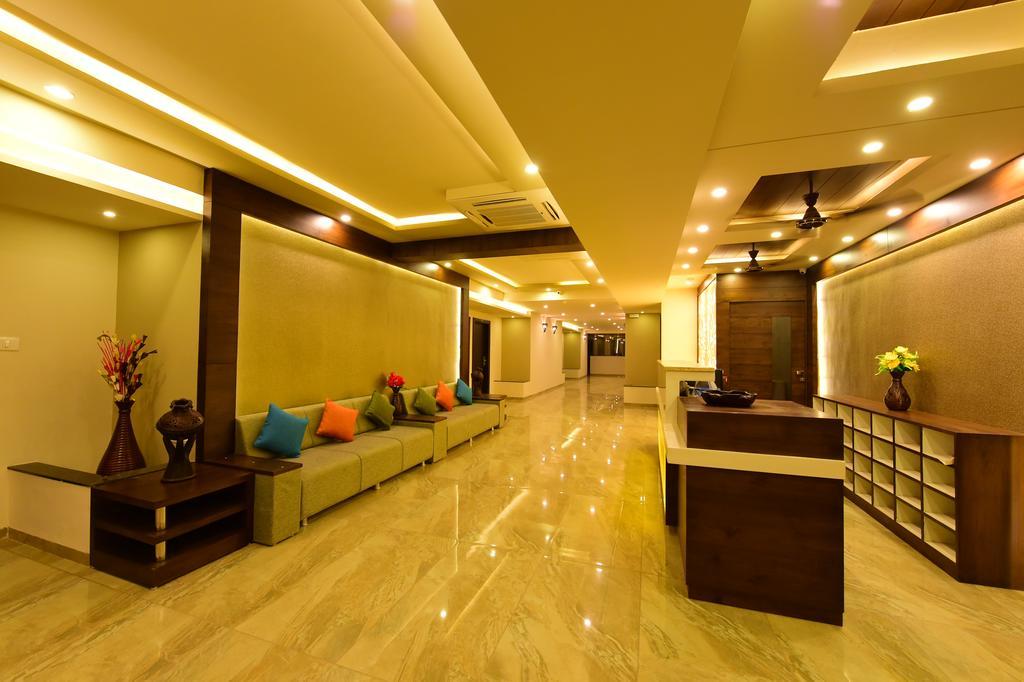 Hotel Opulence Nadiād Exterior foto